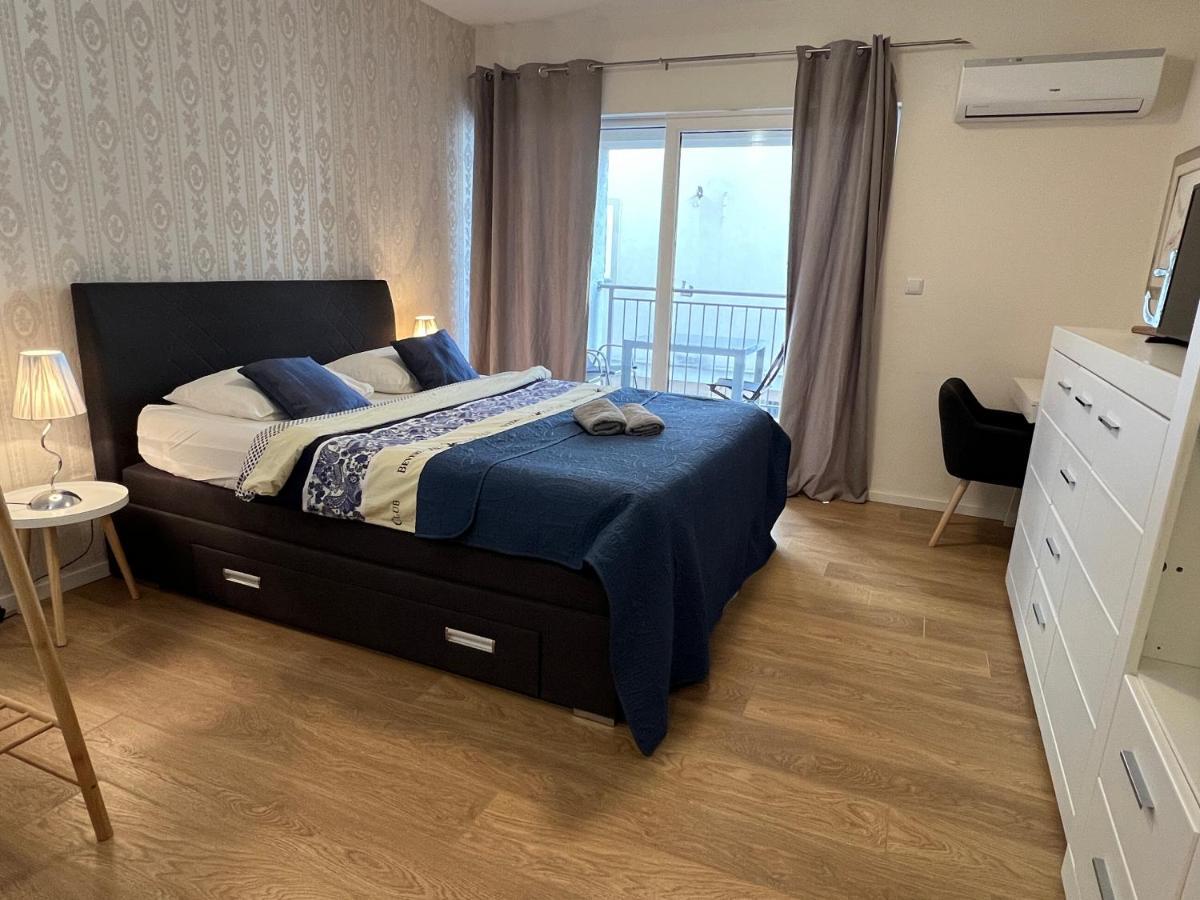 Studio Apartment Marina Mel Novi Vinodolski Bagian luar foto