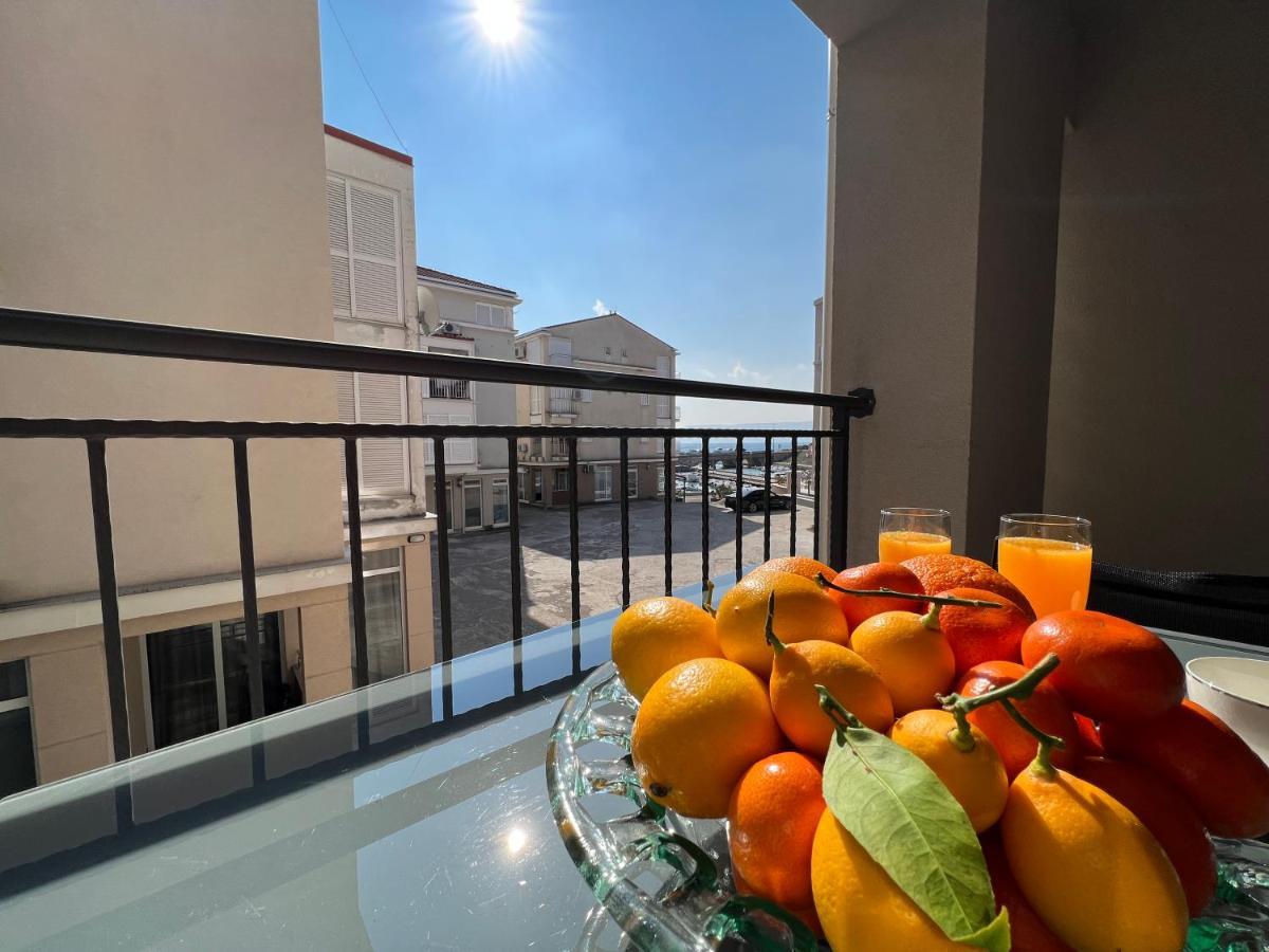 Studio Apartment Marina Mel Novi Vinodolski Bagian luar foto