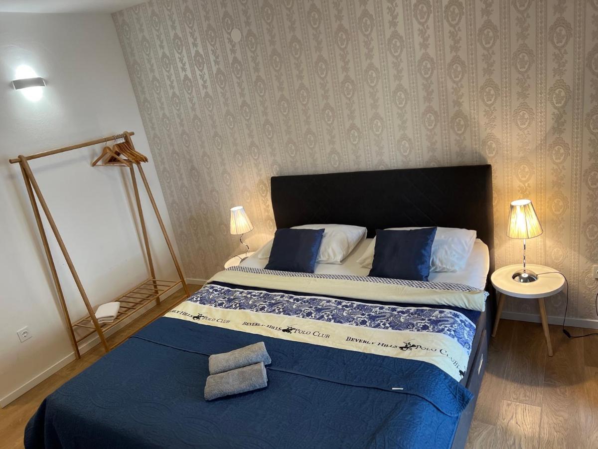 Studio Apartment Marina Mel Novi Vinodolski Bagian luar foto