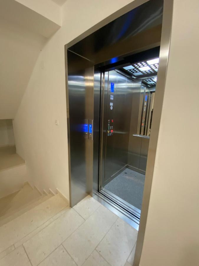 Studio Apartment Marina Mel Novi Vinodolski Bagian luar foto